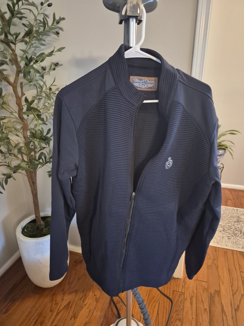 Women's Straight Down Ribbed Jacket Size Large